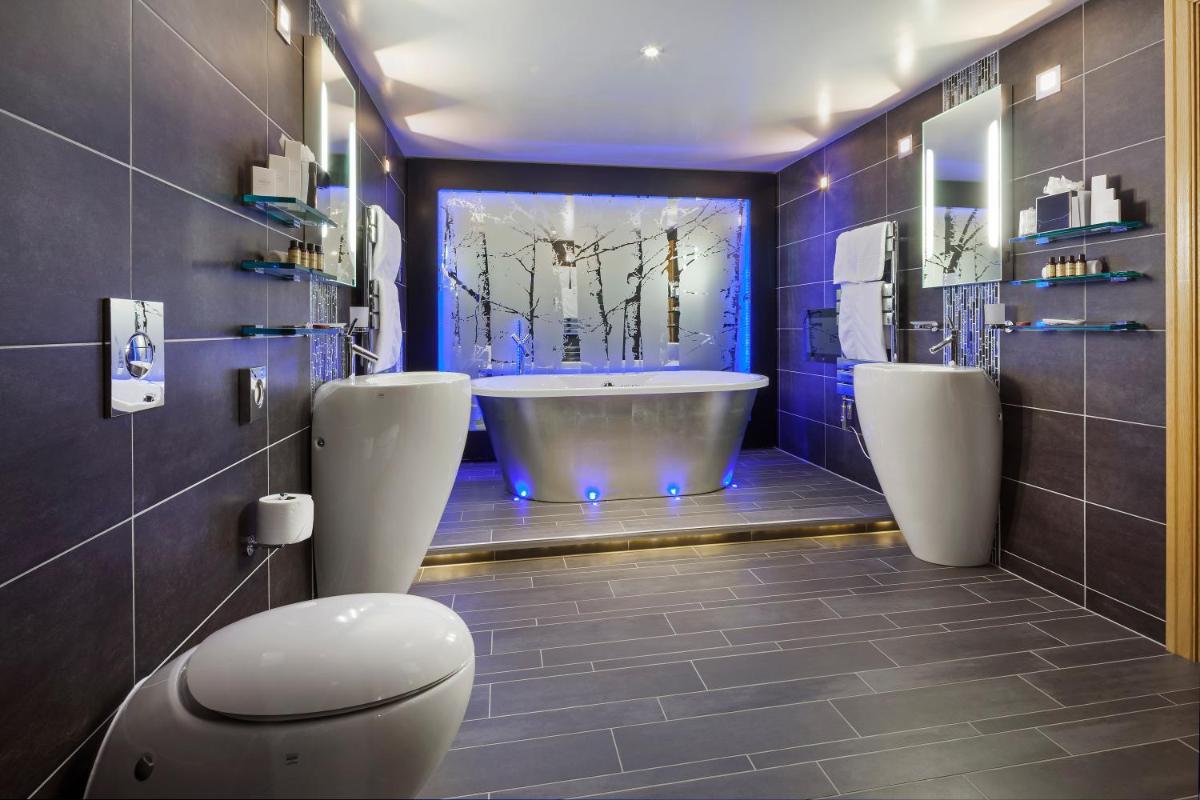 Cedar Manor - Housity