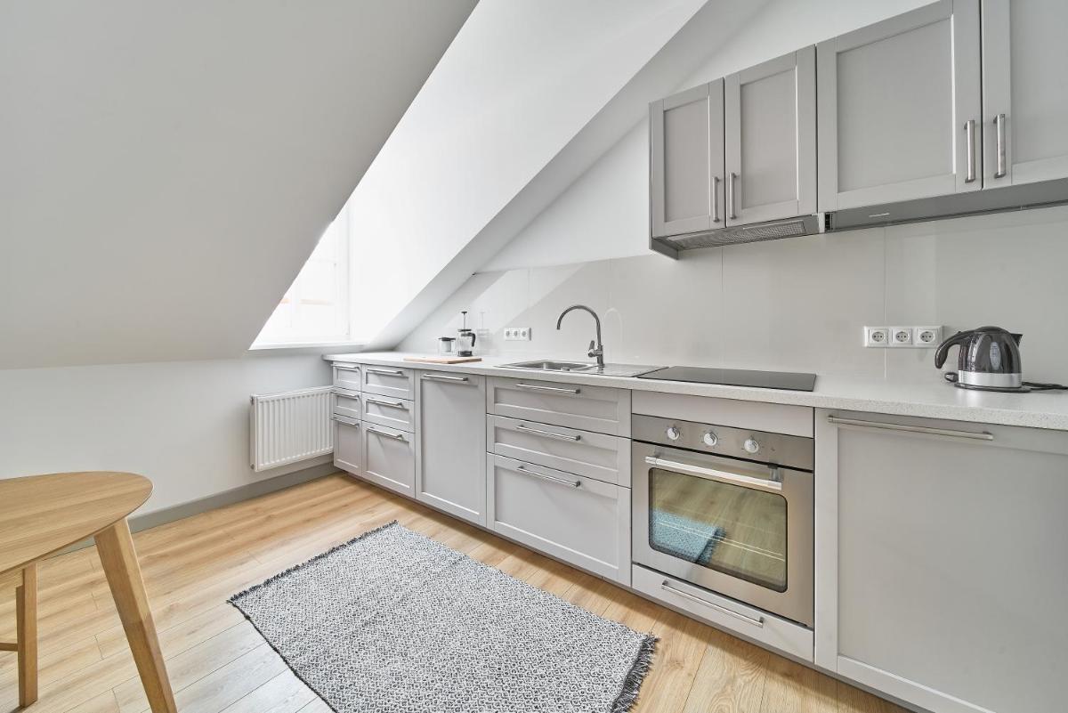 Super Cozy Apartment for Two, Vilnius City Centre - Housity