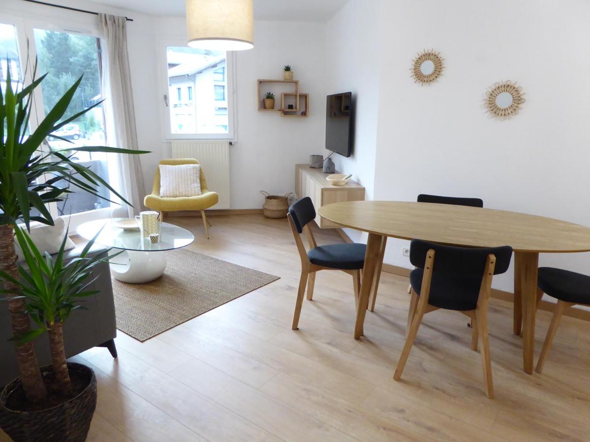 ALPINES 2 /près du funiculaire et gare sncf-garage privé-terrasse sud-46m2 - Housity