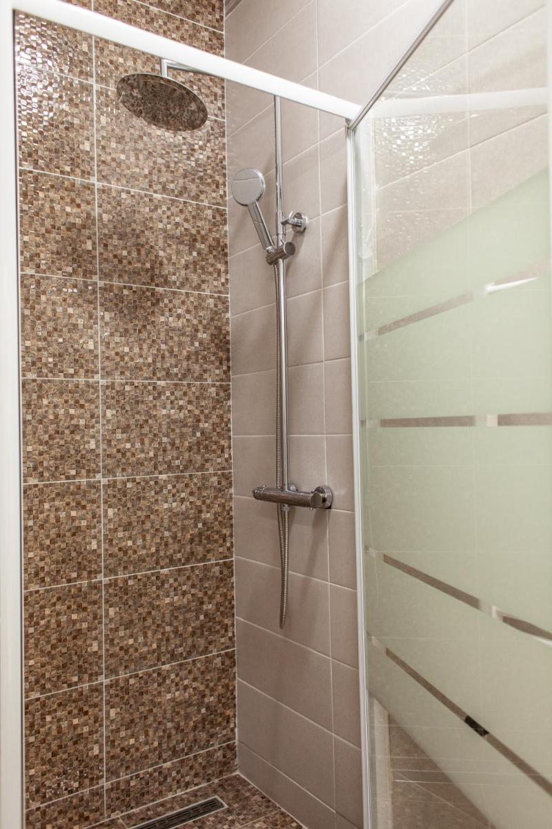 Suitetrails - Sunny Studio Apartment