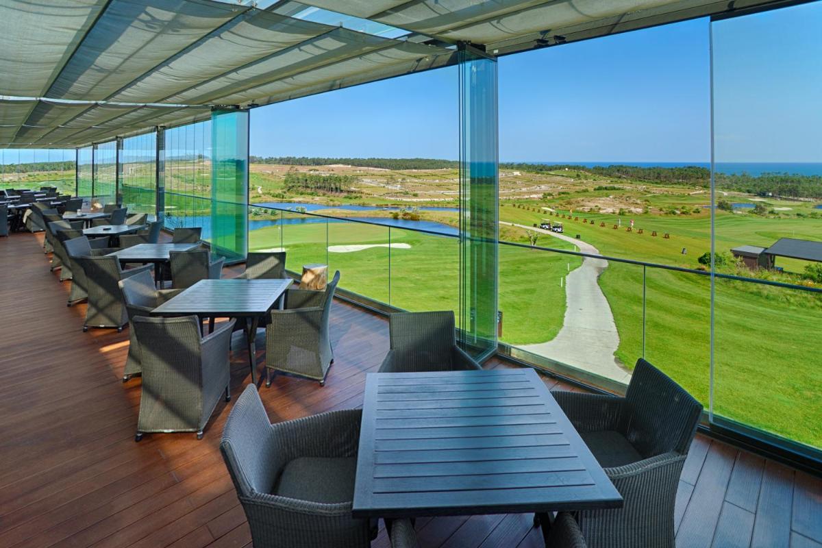 Uma varanda ou terraço em Royal Obidos Scenic Resort