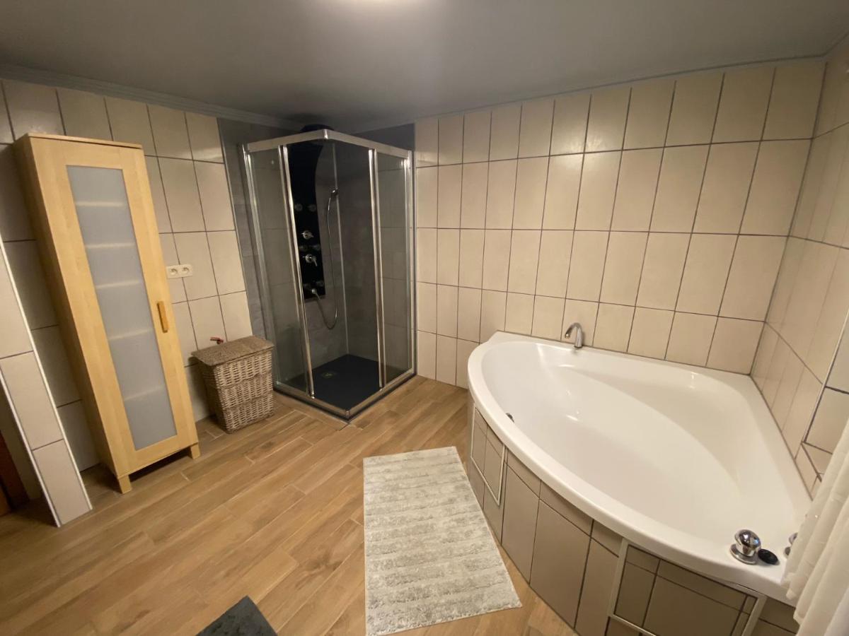 Cosy Apartment - Housity