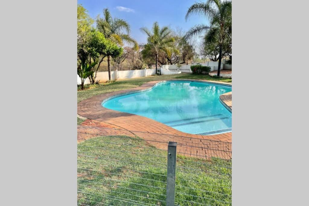 Suitetrails - No.6 Water view apartment