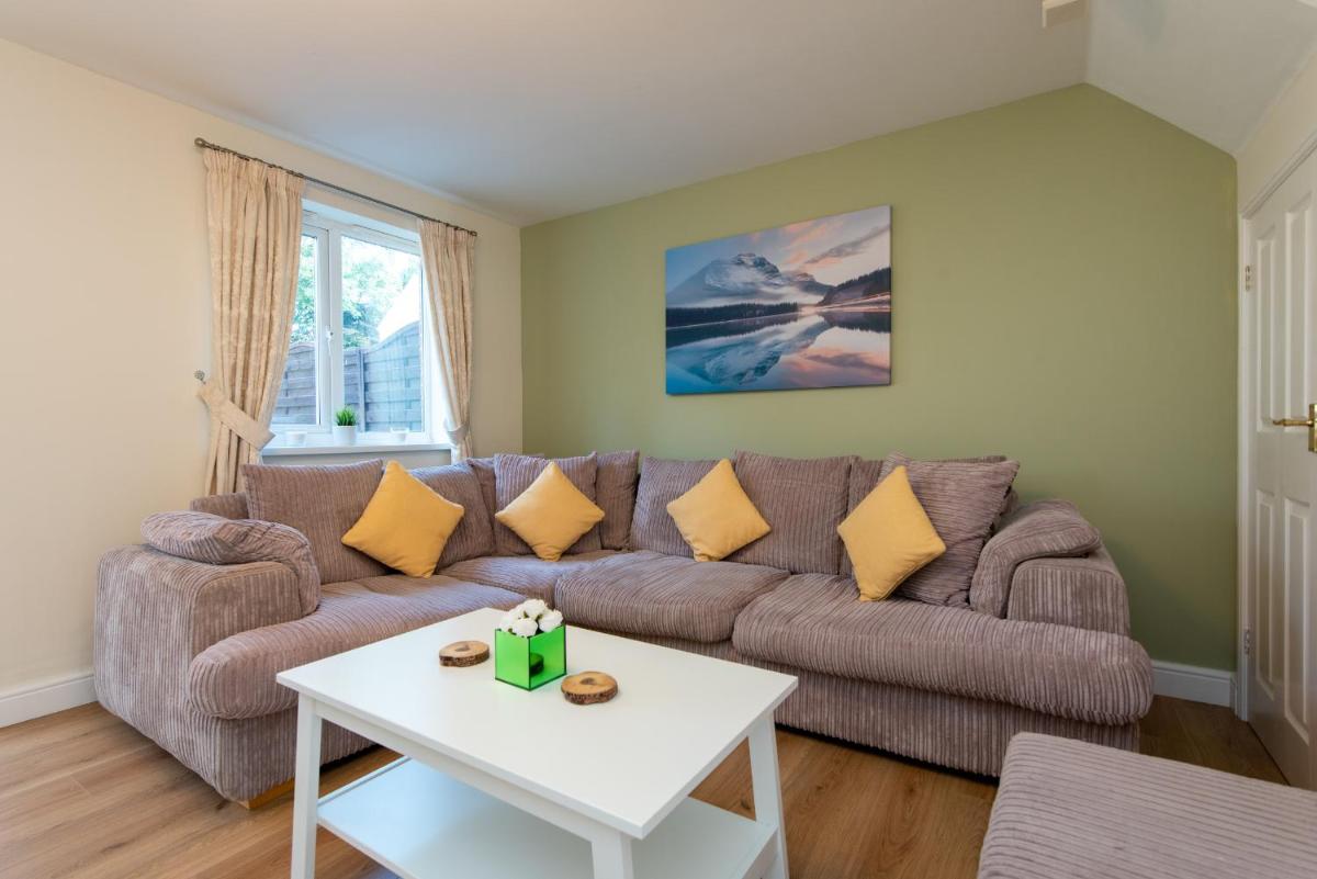 Lawson Road - Housity