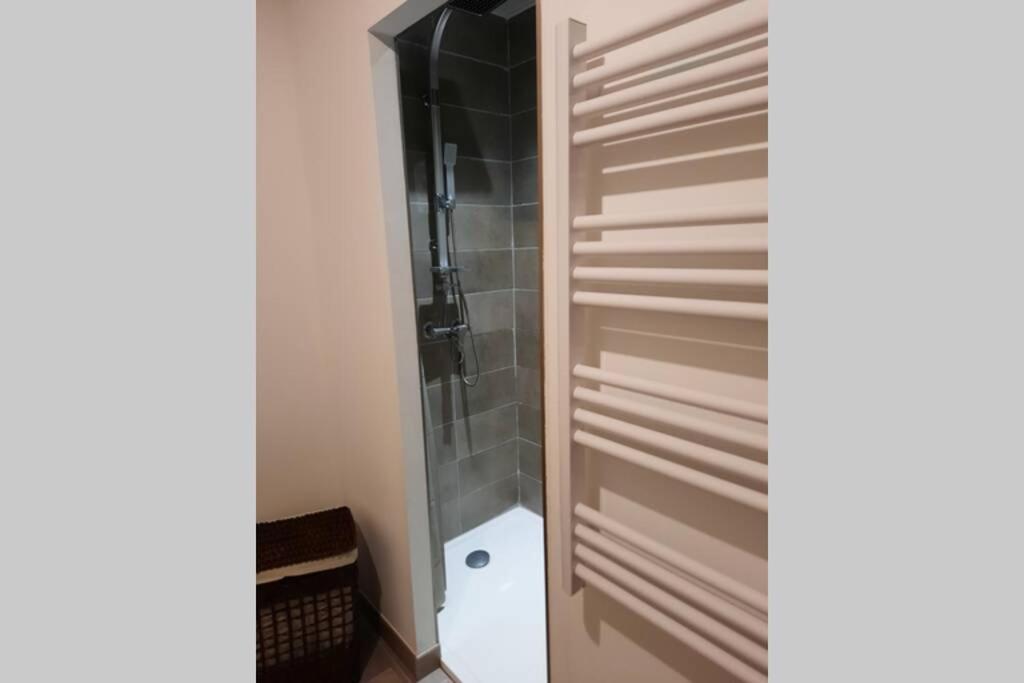 SUPERBE VILLA 85 m2 NIMES CAREMEAU - Housity