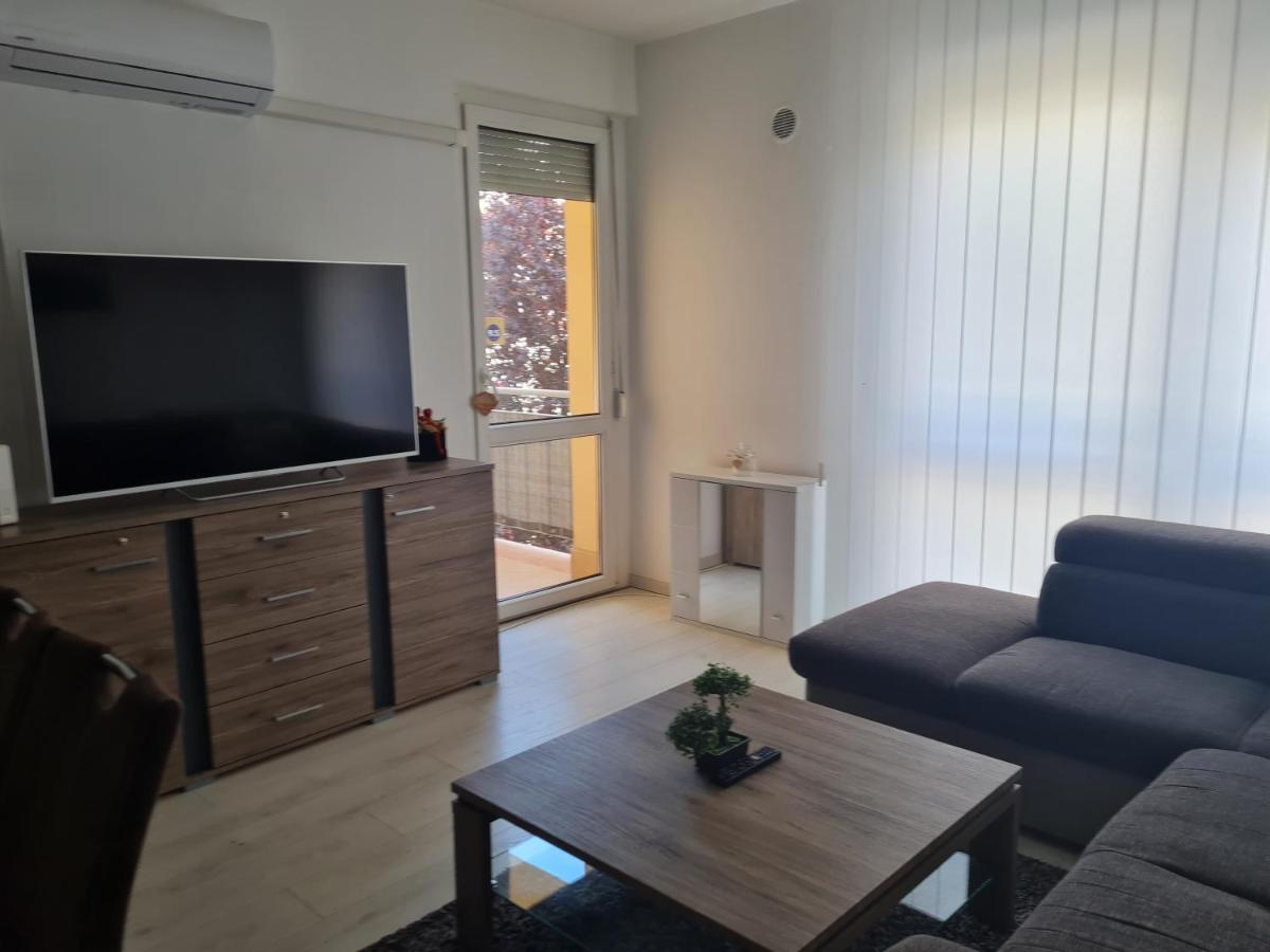 Urban Apartman - Housity