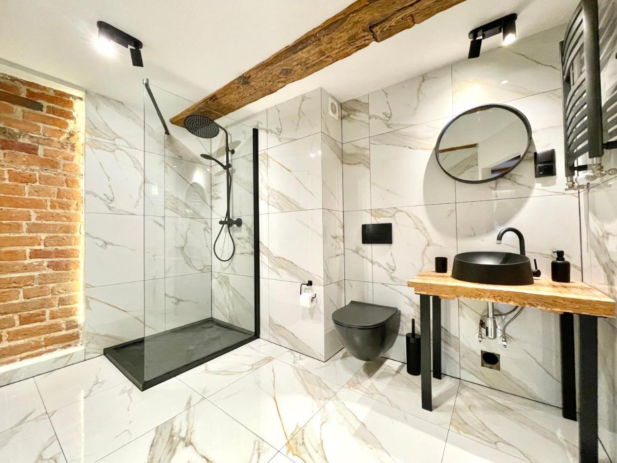 Maria 3 Apartment - Housity