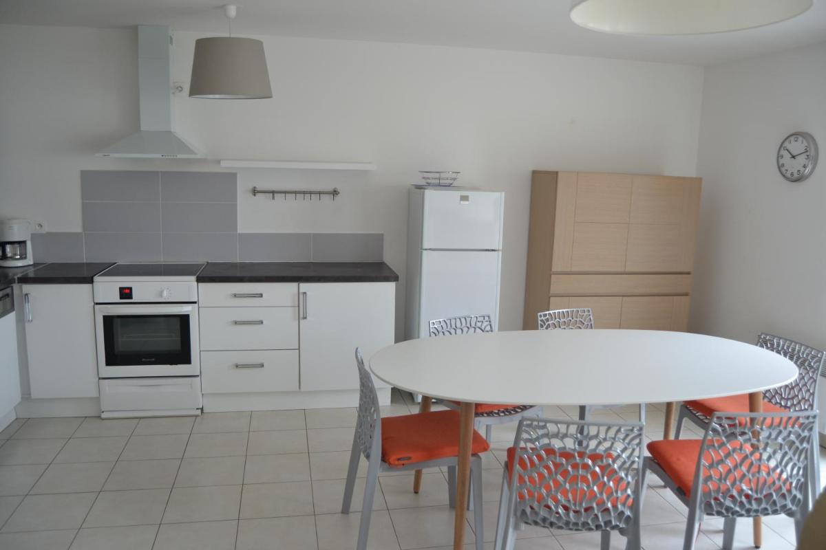pleneuf val andre appart vue mer 2 à 4 personnes - Housity