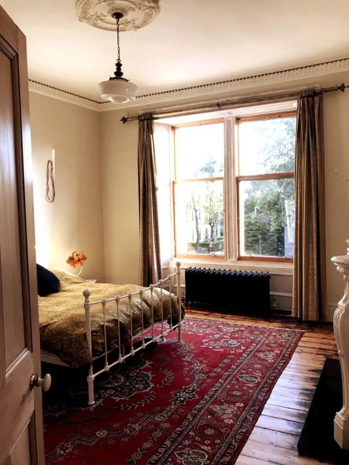 Unique character 2bd, in heart of West End - Housity