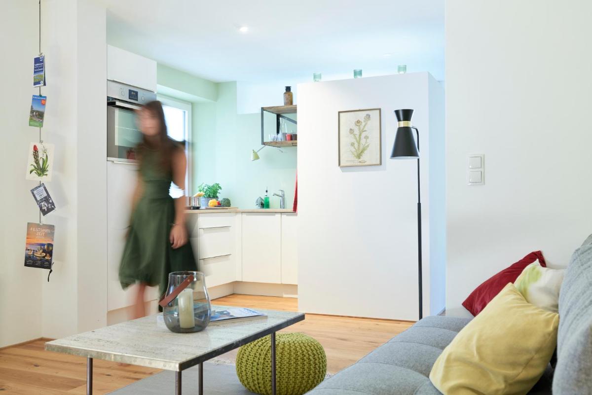Rotes Haus Bregenz Garten Wohnung - Hizvo