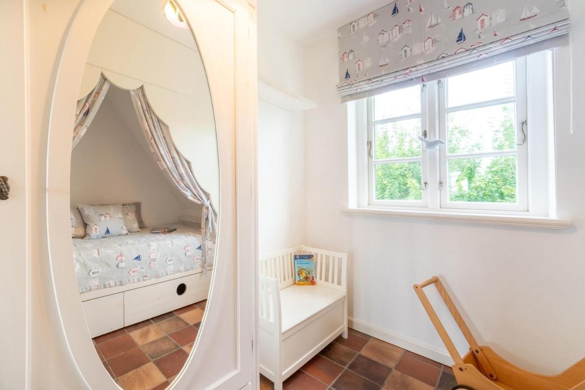 Pat's Eckhus - Housity