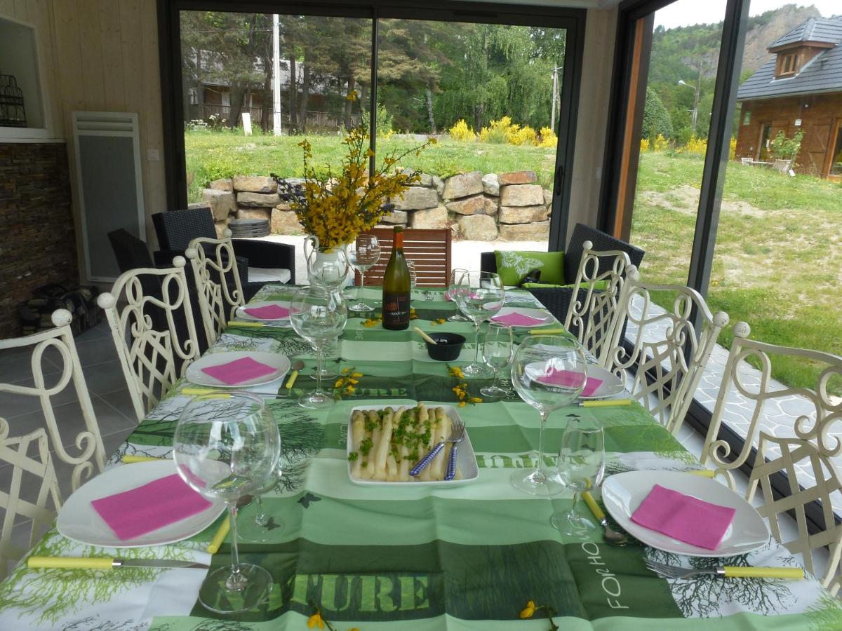 Chalet entre lac et volcan - Housity