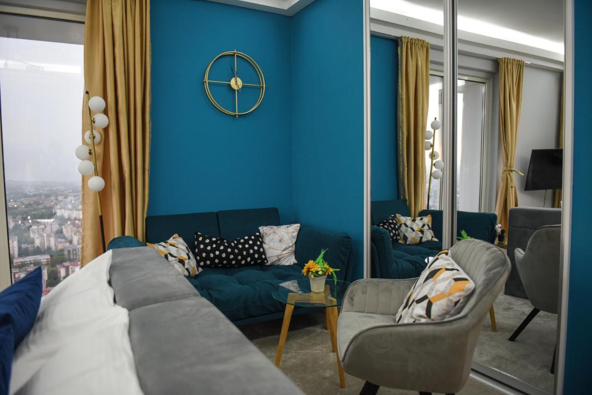 Sky Deluxe 2 Fitness & Spa - Housity