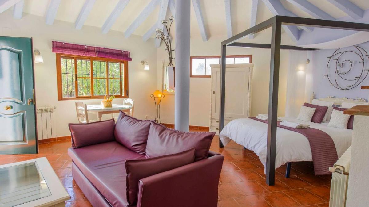 Casa El Paraiso Escondido Montecorto by Ruralidays - Housity