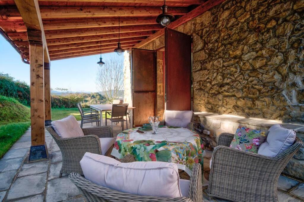 La Cabaña de Carmen, entre Santander y Cabárceno. - Housity