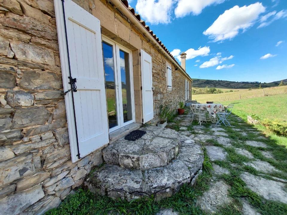 Chambre d'hôtes LES LOUVES - Housity