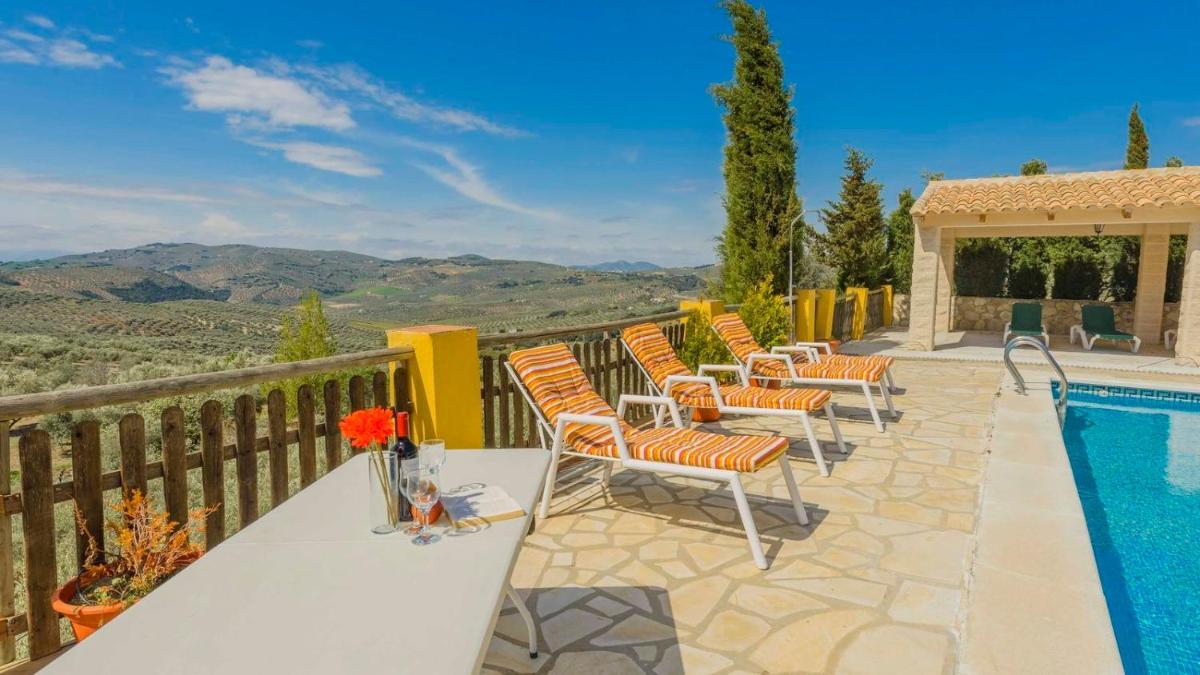 Villa el Establo Montefrio by Ruralidays - Housity