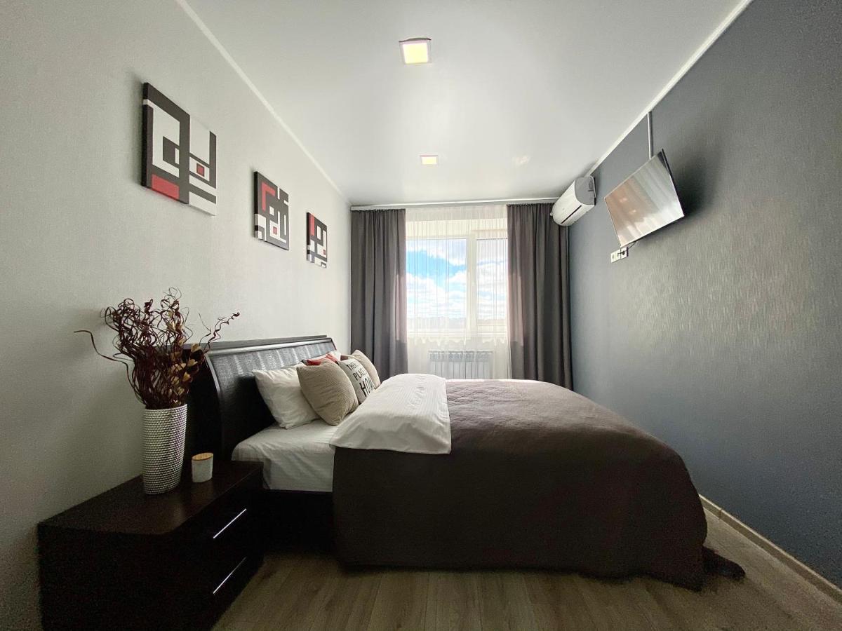 Suitetrails - BRW apartaments on Kotsyubinsky Avenue