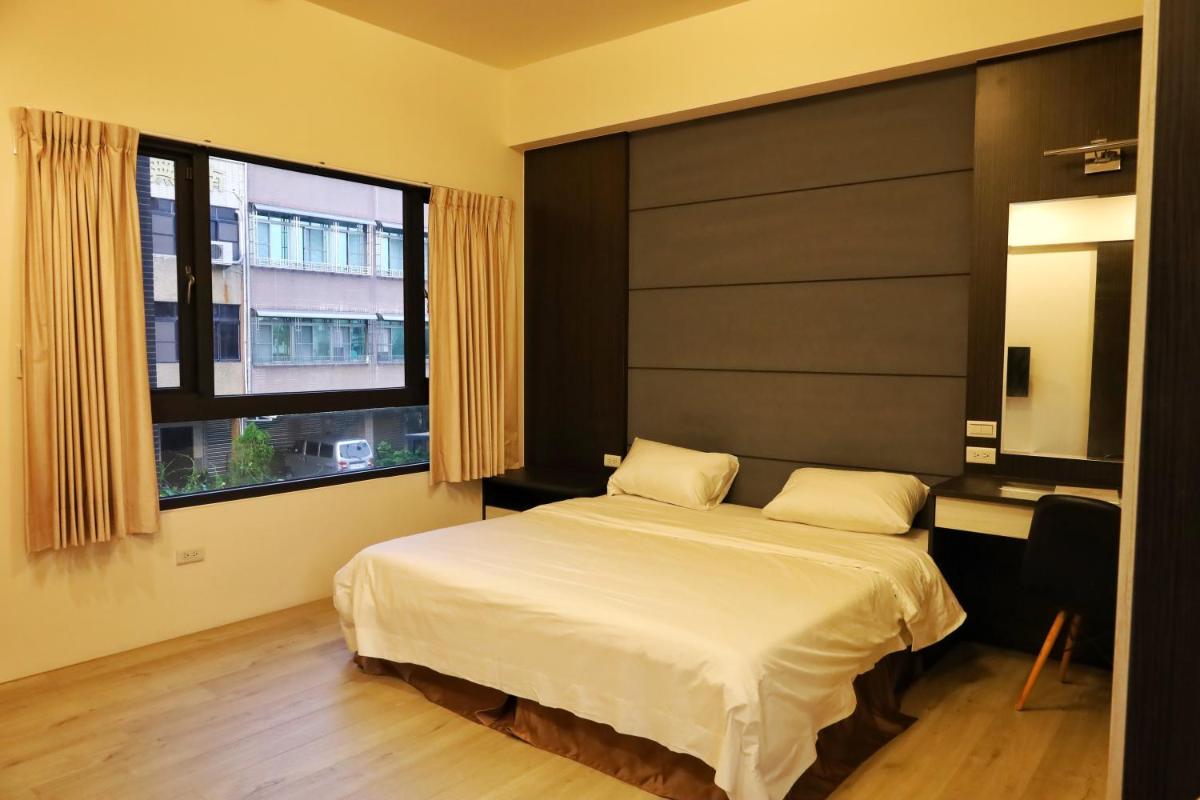 71 Cafe B&B - Housity