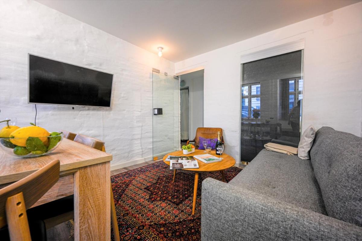Sanders Lake - Pleasant Two-Bedroom Apartment in Downtown Copenhagen - Housity