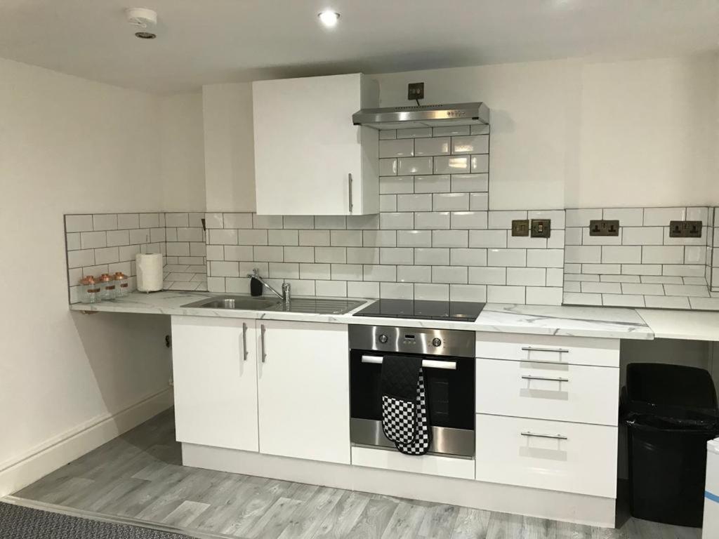 CLIFTON Apartments - Housity
