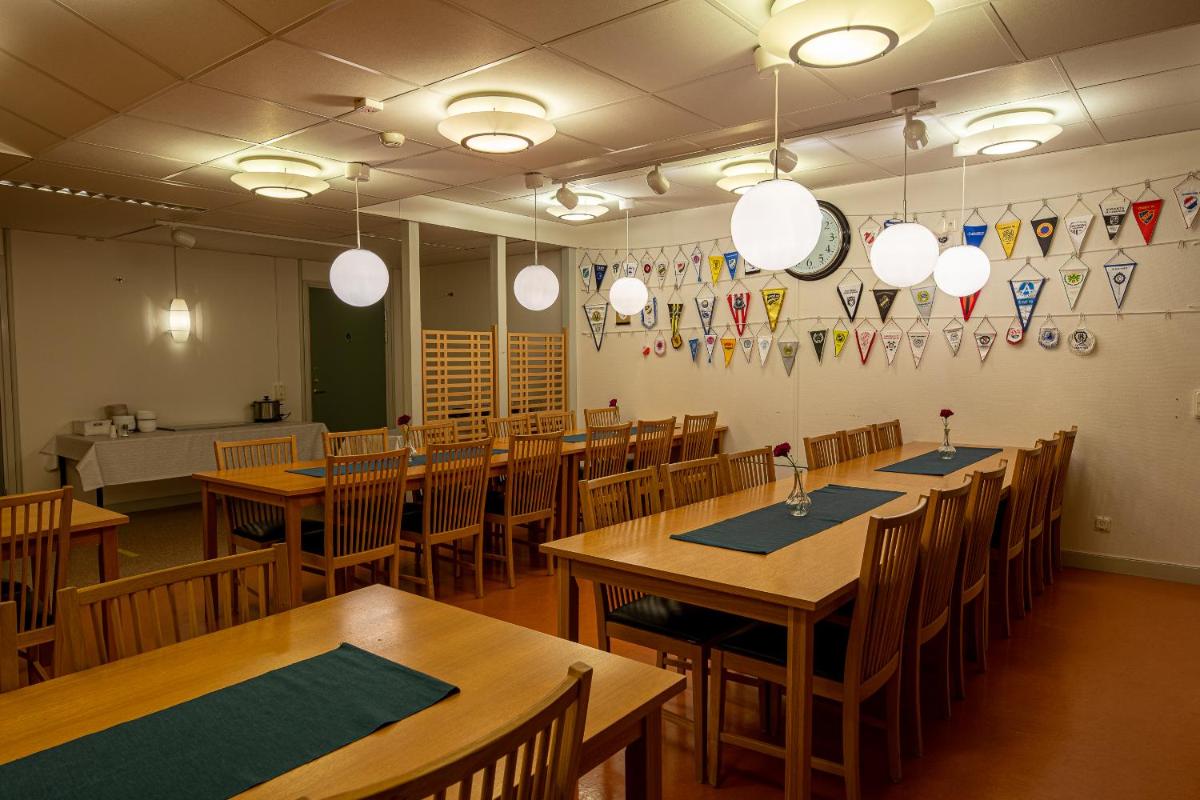 Systemairhallen Bed&Breakfast - Housity