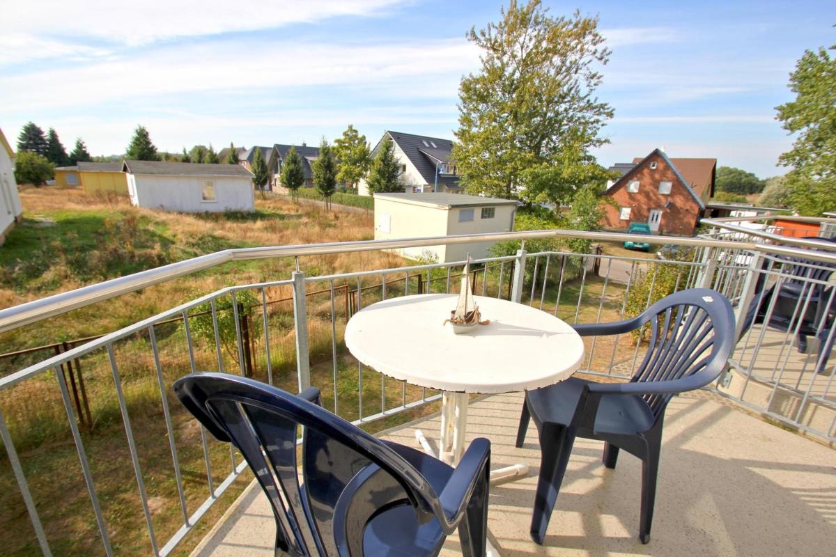 F-1010 Strandhaus Mönchgut Bed&Breakfast DZ 33 Balkon, strandnah, inkl Frühstück - Housity