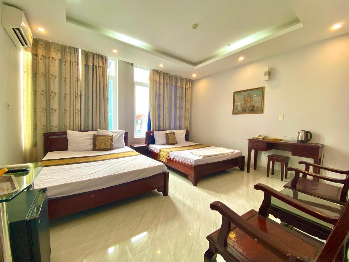 Khách sạn Bạch Dương - Housity