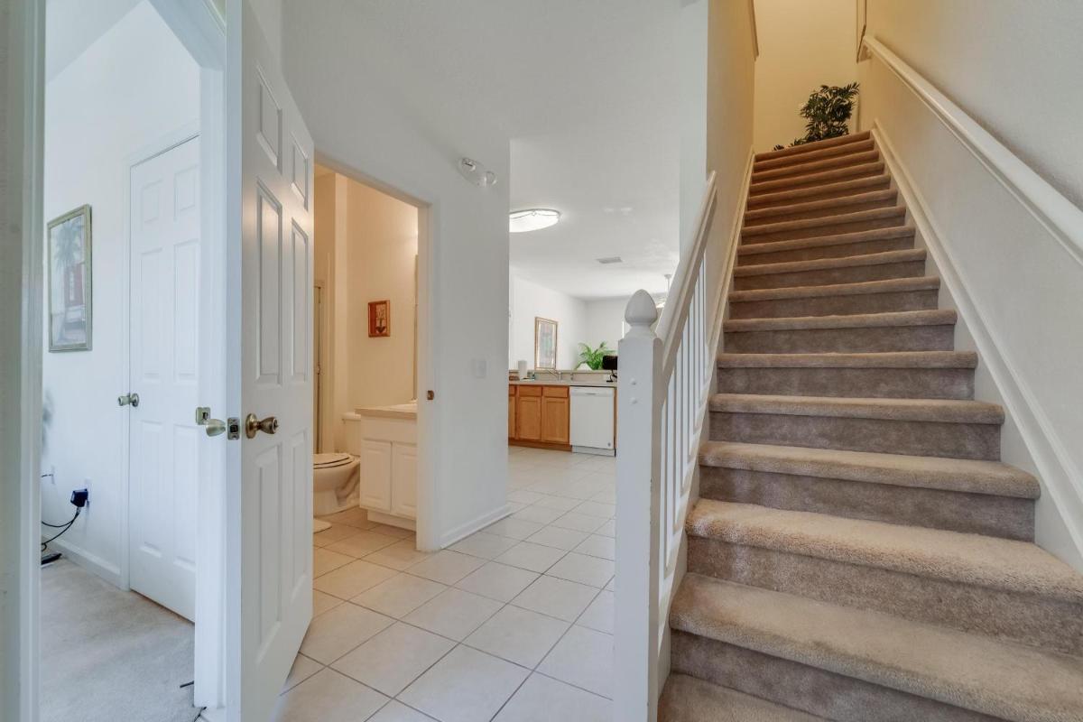 Delores Windsor Hills Vacation Townhome - Housity