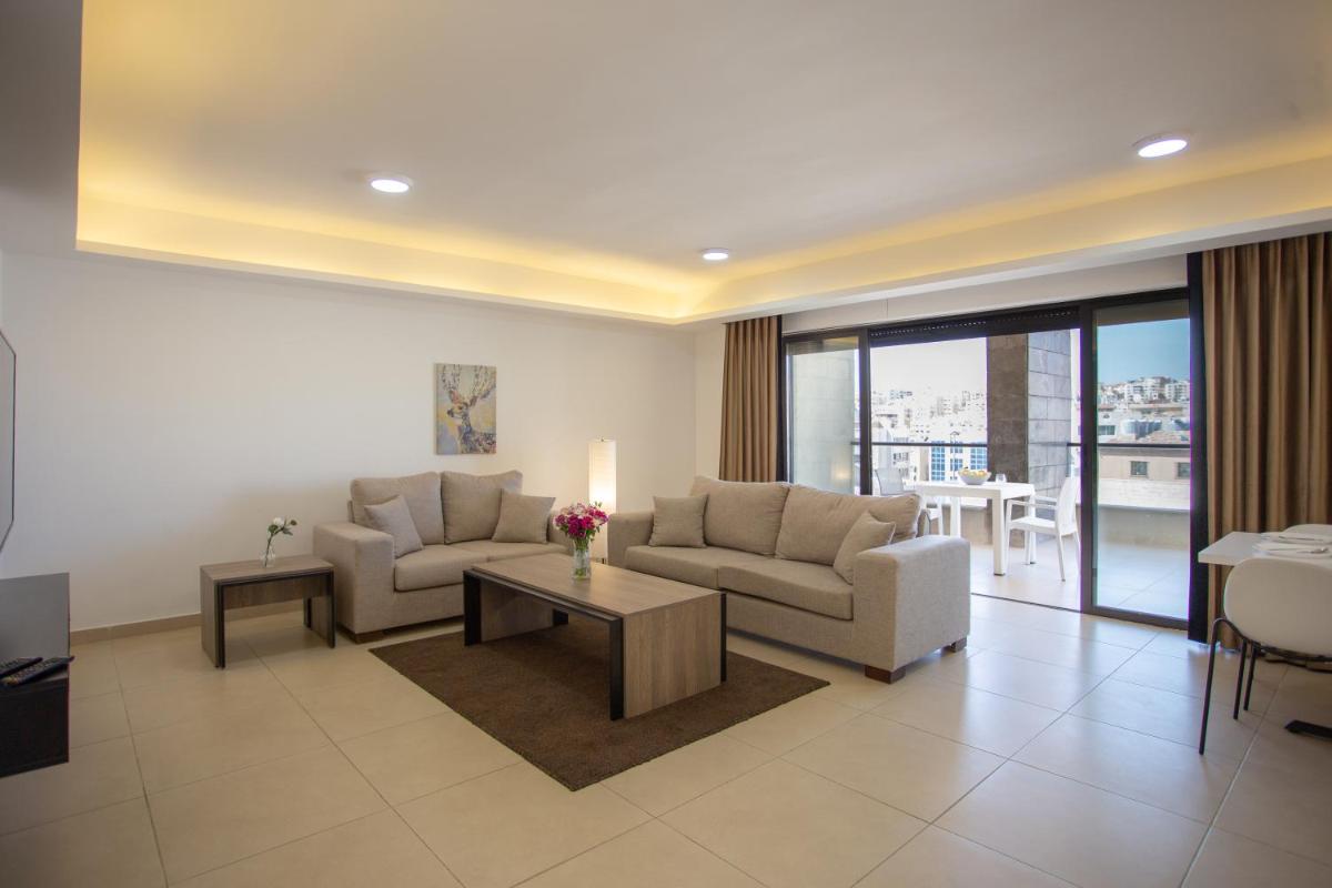 Triple A Hotel Suites - Housity