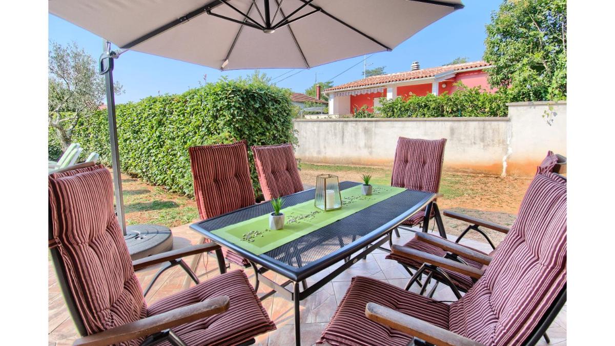 Holiday Home Tina by Rent Istria - Housity