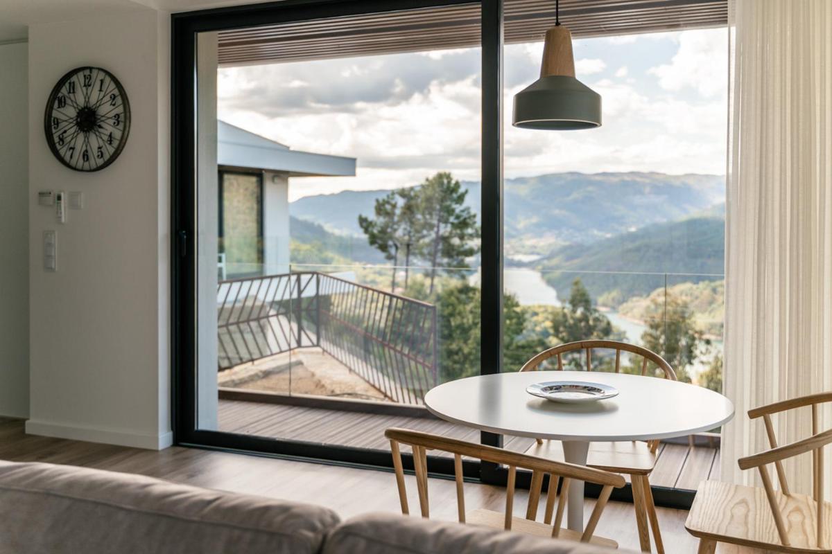 Encosta de Louredo by Pousadela Village - Housity
