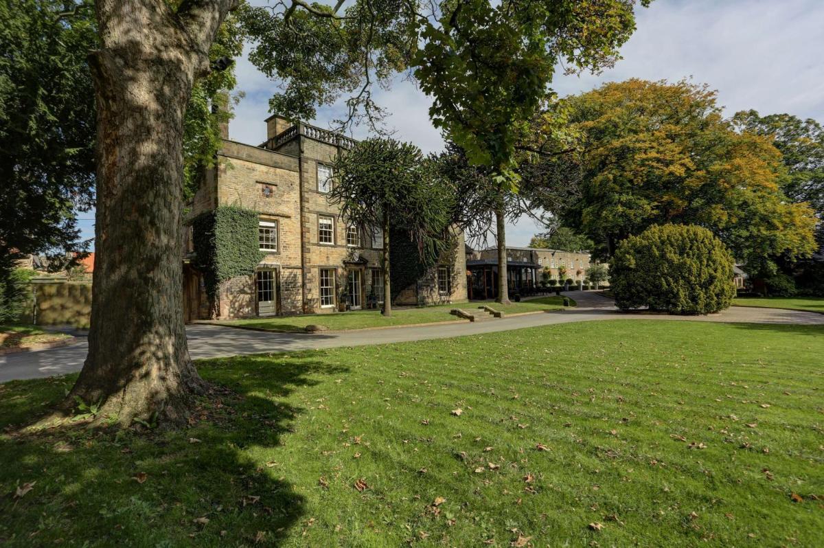 Best Western Plus Sheffield Mosborough Hall Hotel - Housity