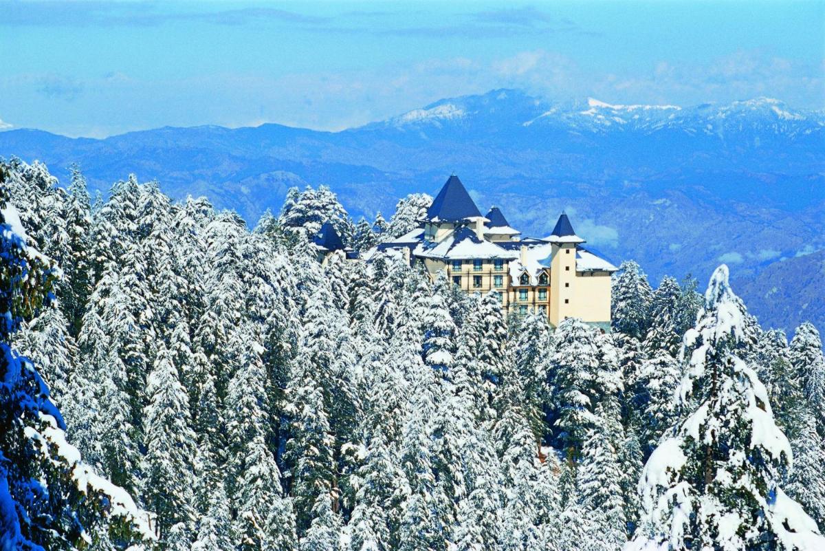 Building on top of a snow Wildflower Hall An Oberoi Resort Shimla Premium 5-Star Hotel