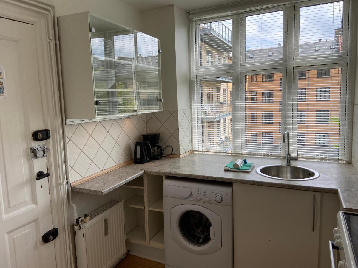 Suitetrails - Bright 2-bedroom apartment in sophisticated Frederiksberg