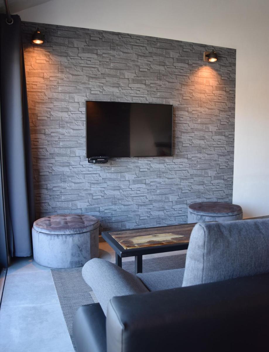 Le Cerf1 - Housity