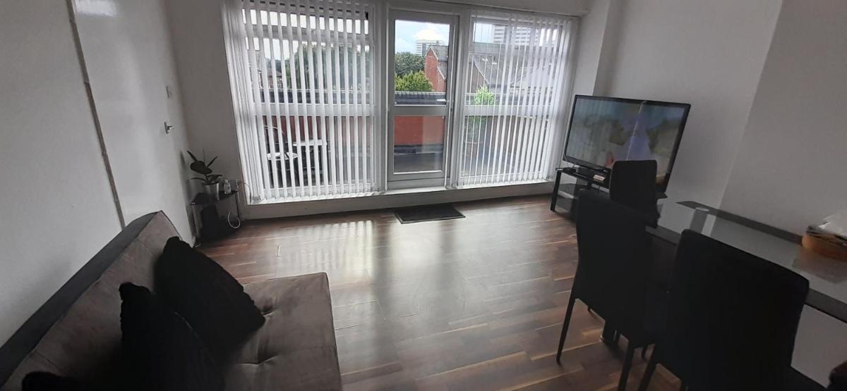 Easy Reach Apartments Birmingham, Near Utilita Arena, ICC, Brindley Place and Symphony Hall, with free allocated parking - Housity