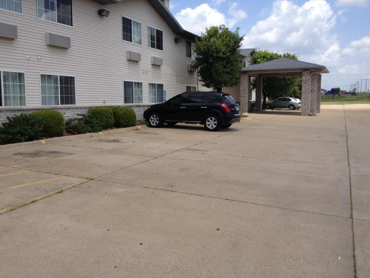 Hunter Lodge - Housity