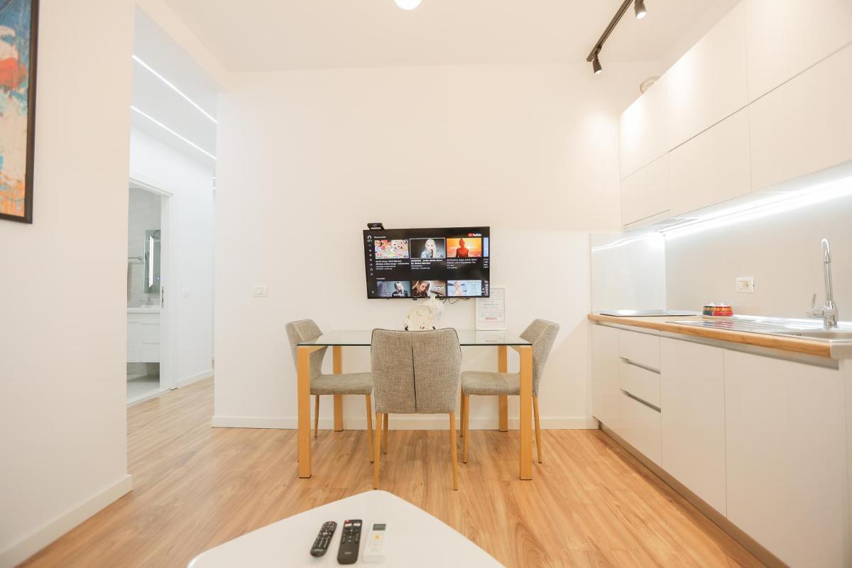 Miku Apartment-Stunning Apartment At Taiwan - Housity