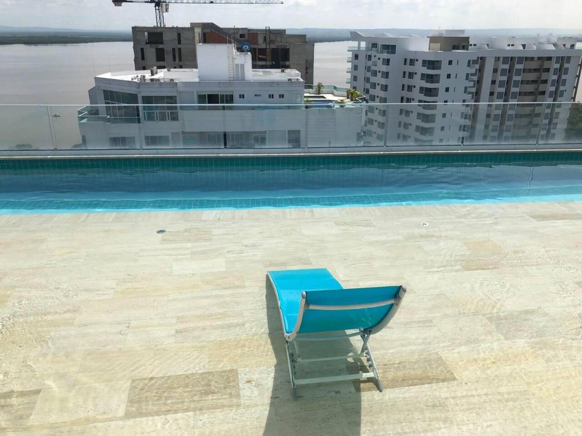 Martinique 1403 - Housity