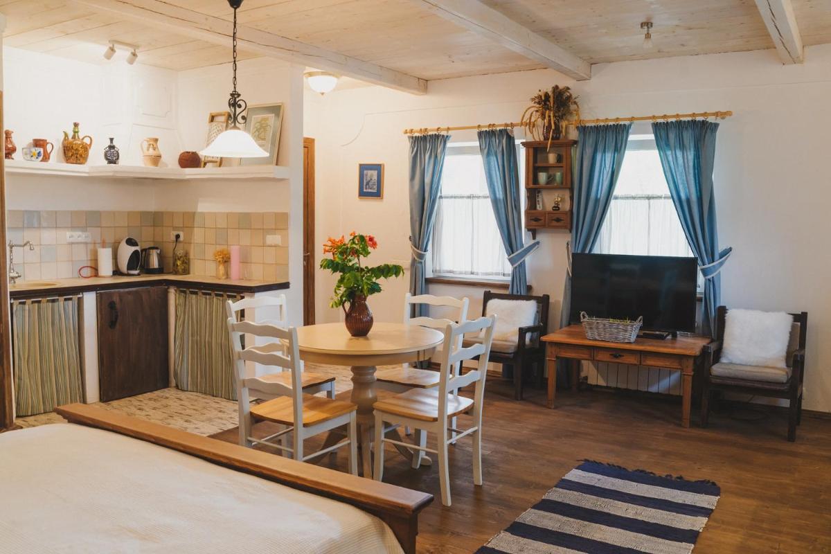 Klymivka farm - Housity