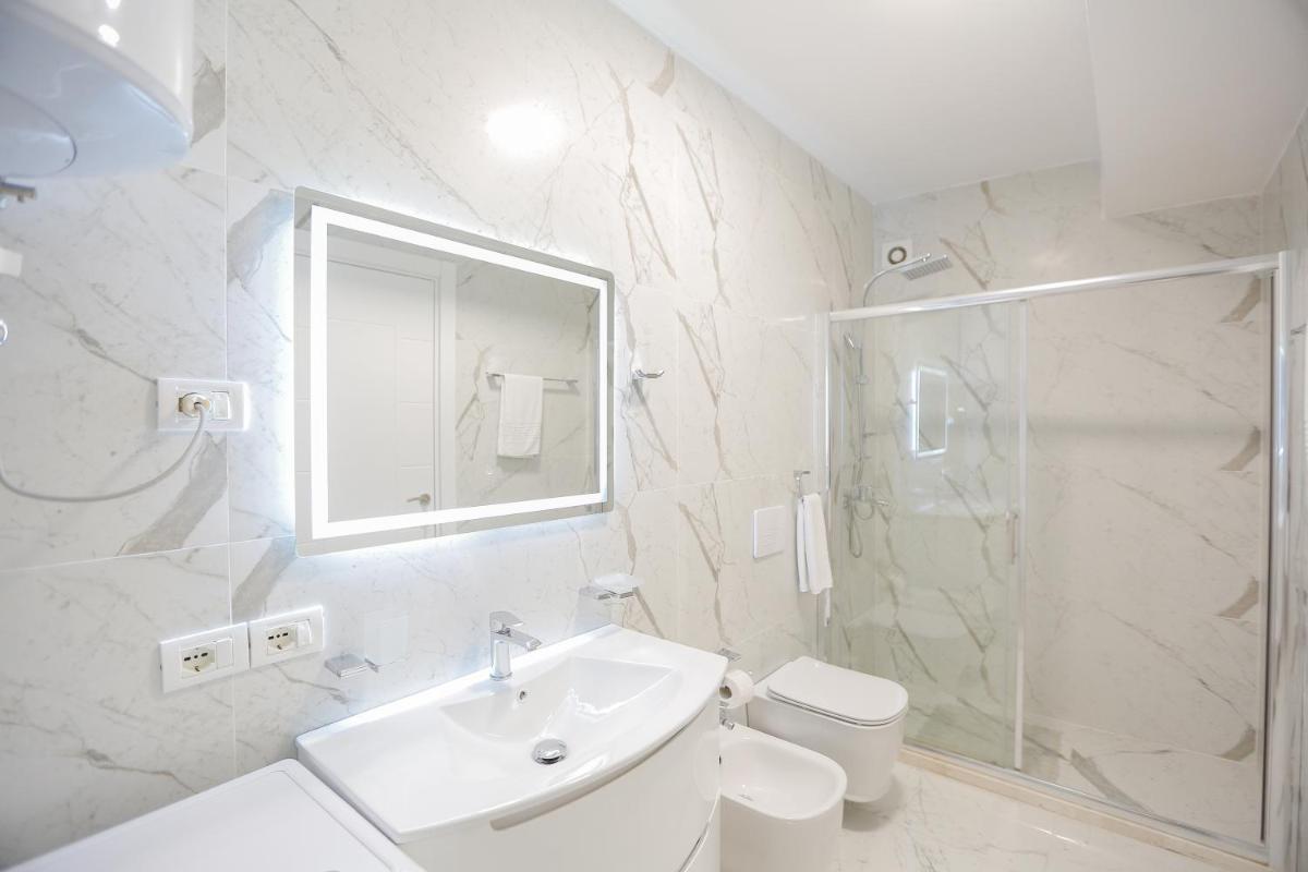 Miku Apartment-Premium 2BD At Wilson Square - Housity