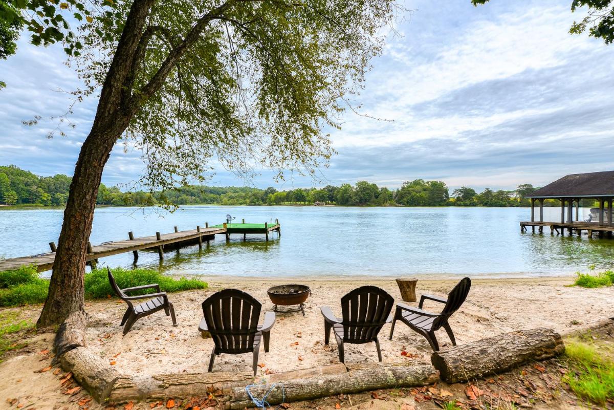 Heron's Bluff - Housity