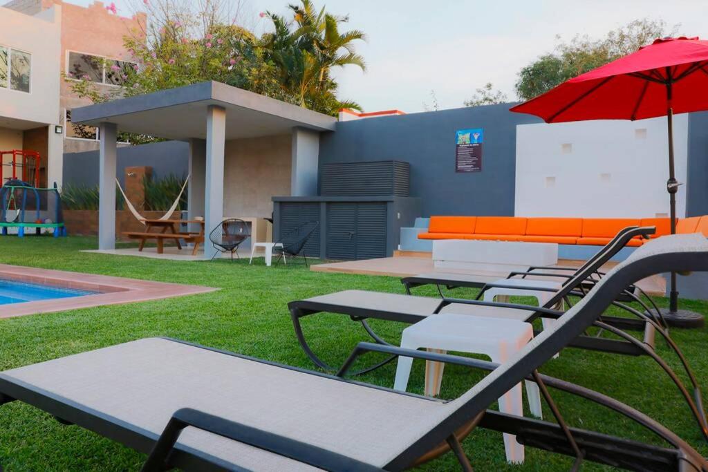 Moderno studio equipado en Sierra Apartments, a 5 minutos de six flags - Housity