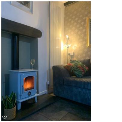 Historic and Characterful Old Prison Holiday Home. - Housity