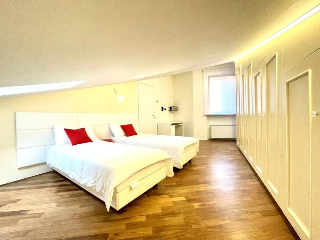 Domus Verona - Ampia moderna casa su 2 piani nel cuore di Verona - Housity