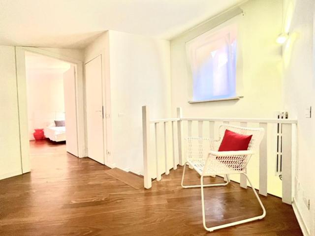 Domus Verona - Ampia moderna casa su 2 piani nel cuore di Verona - Housity