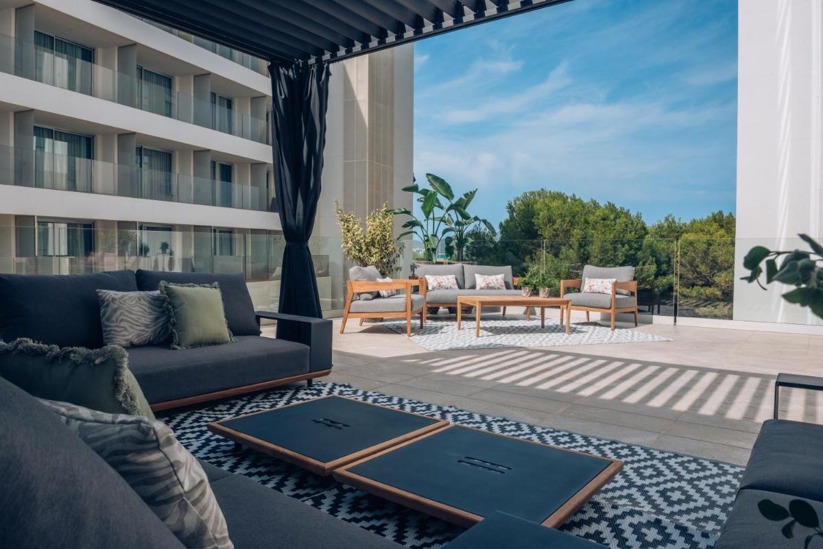 Zona de estar de Iberostar Waves Cala Millor - Adults Only