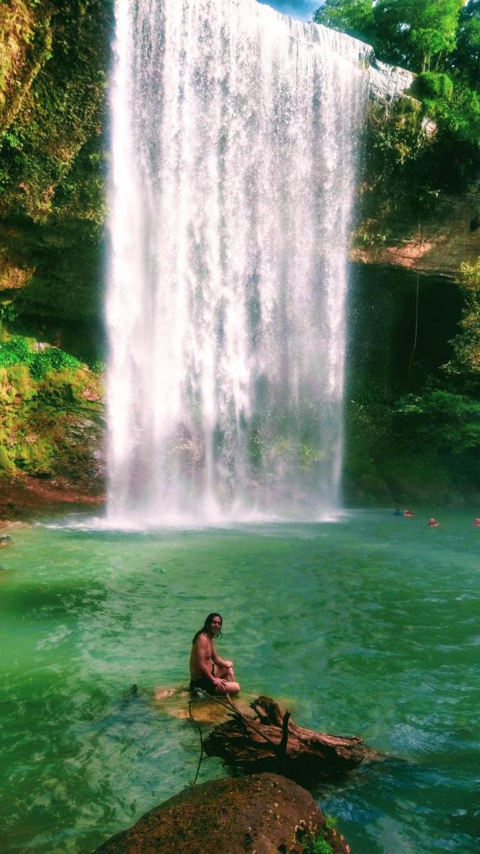 Senderismo Cascadas Mesetas - Housity