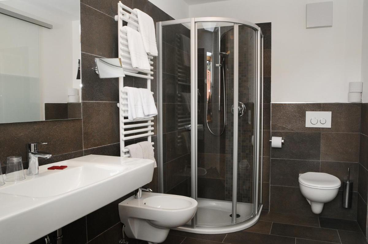 Hotel Olaga - Housity